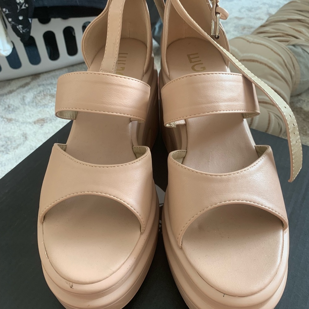 Womens chunky heels